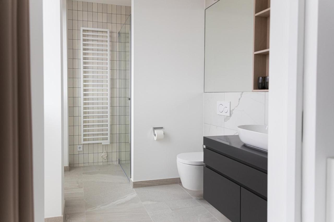 Stuttgarter Tor - Apartments Reutlingen Exterior photo